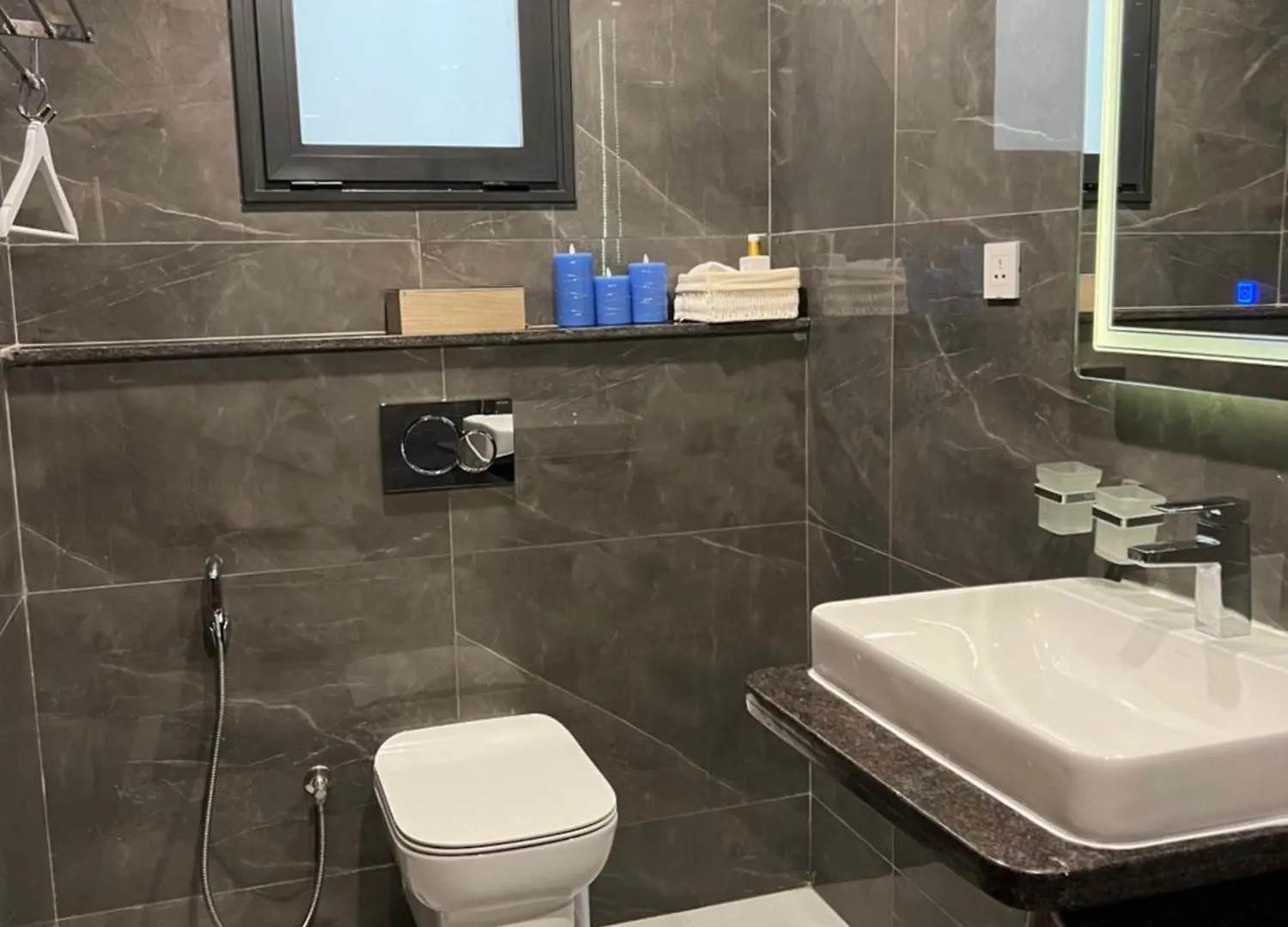 Appartement Avec Piscine, 1 Minutes De Mer Dakar 0*,  Senegal