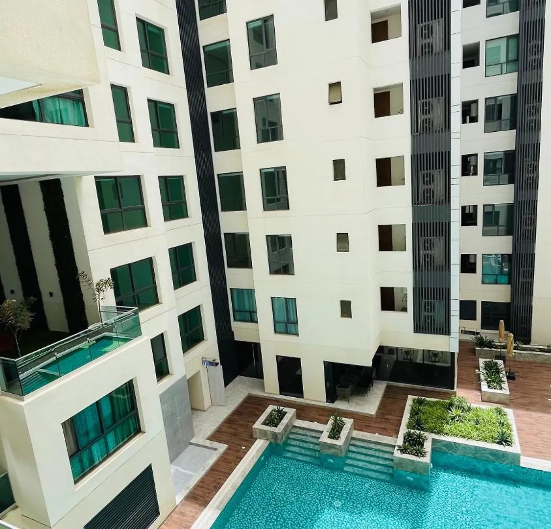 Appartement Avec Piscine, 1 Minutes De Mer Dakar Apartment